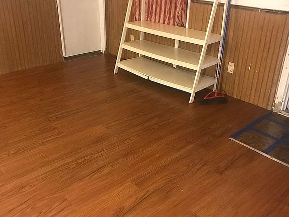 4th image of 86 Live Oak St