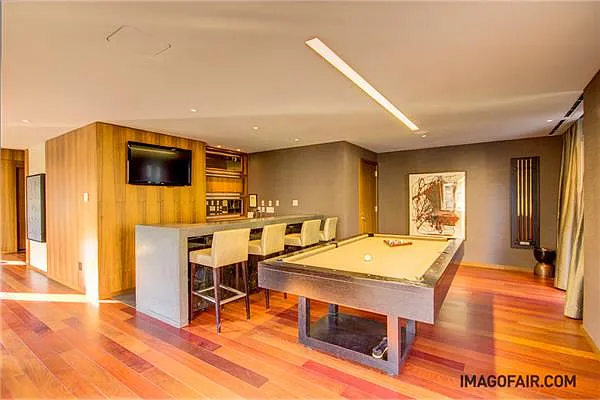 Rented by (Legacy) Elegran | media 33