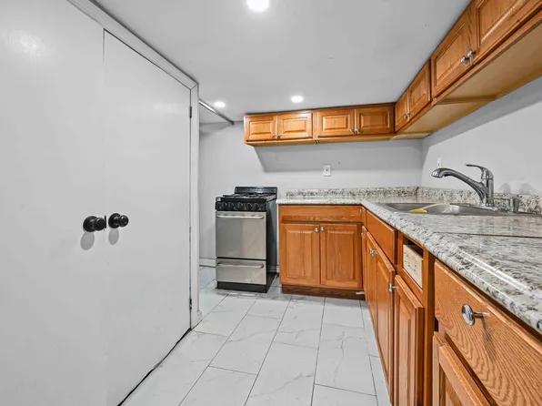 137-03 130th Avenue image 11 of 15