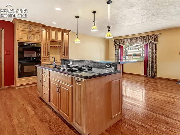 4th image of 1250 Osgood Rd