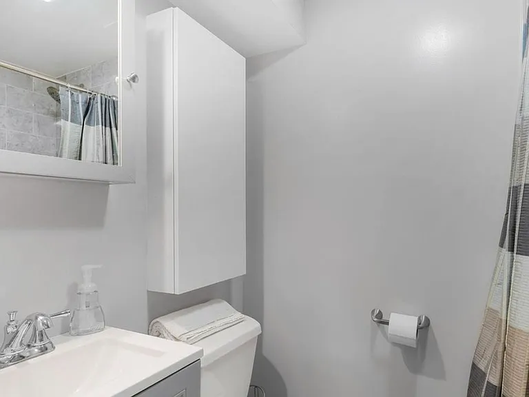 1620 Corcoran St NW #A1 — Photo 11
