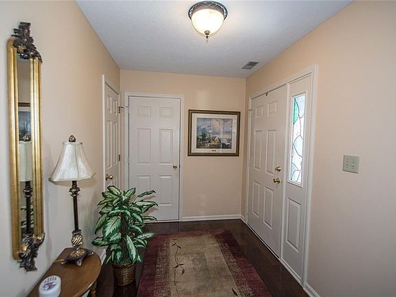 3rd image of 9258 Backwater Dr