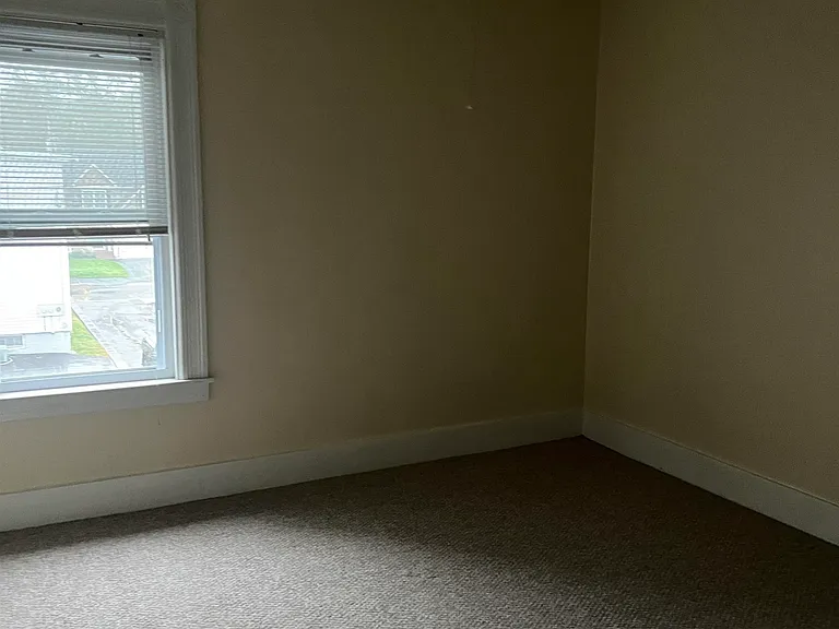 198 Alsace St #2 — Photo 8