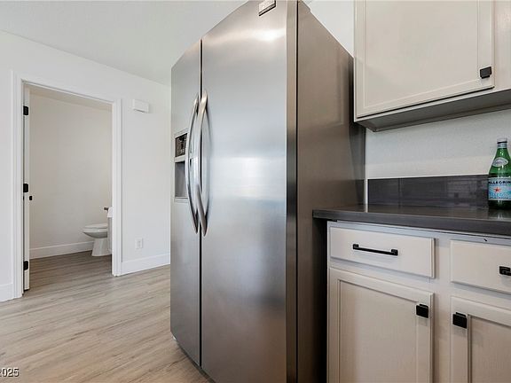 4th image of 2621 Adelante Ave Unit 102