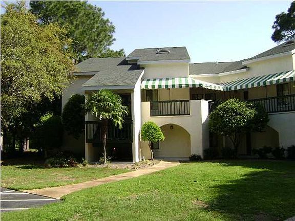 2nd image of 202 Southlake Ct #202