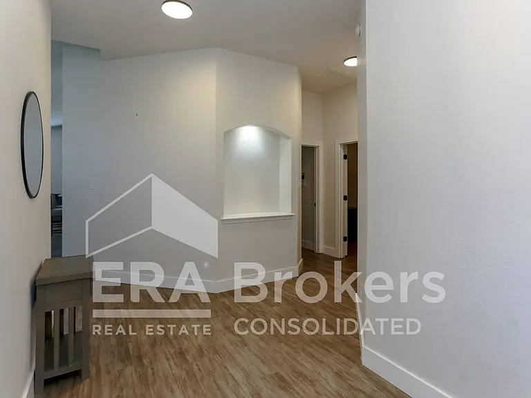 6110 Melanie Dr — Photo 3