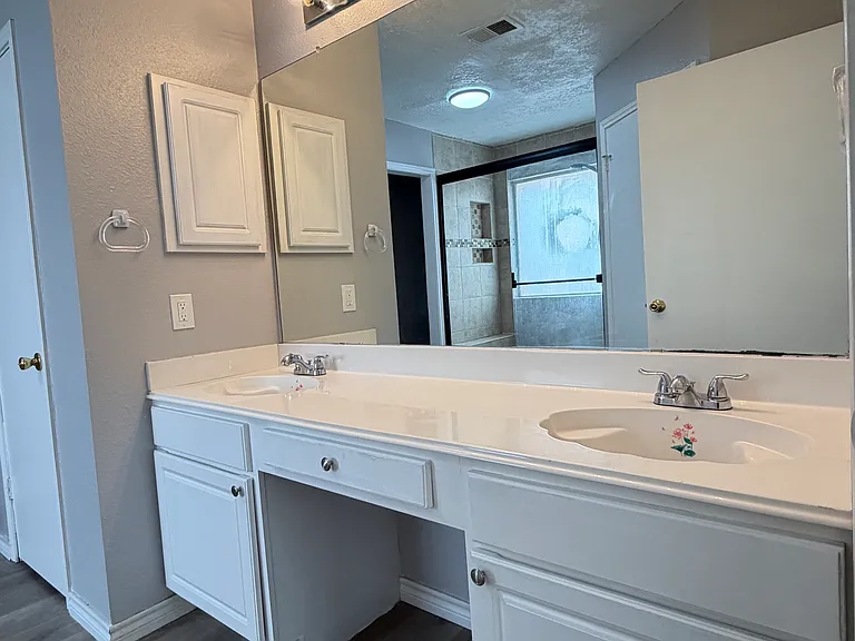 13119 Forum Rd — Photo 19