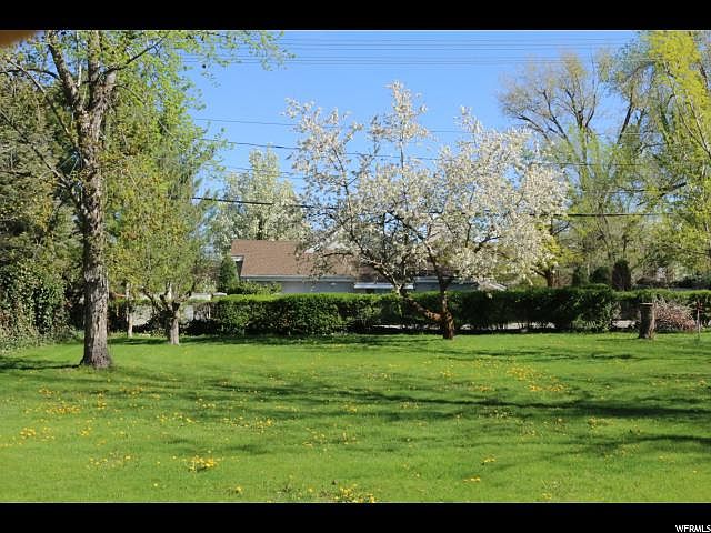 1st image of 2606 E Casto Ln