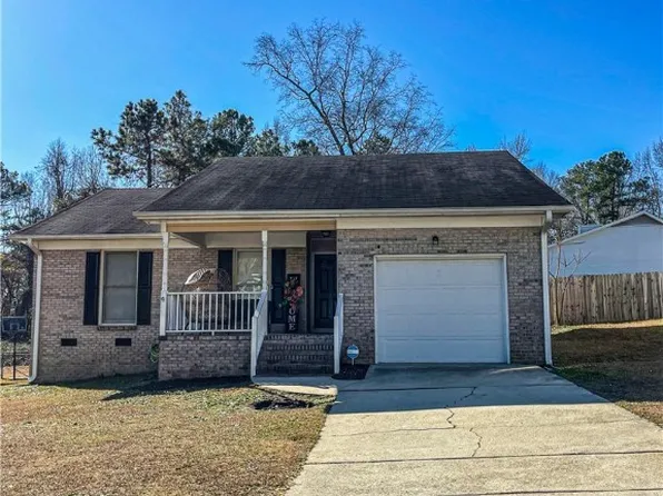 530 Abbottswood Dr, Fayetteville, NC 28301