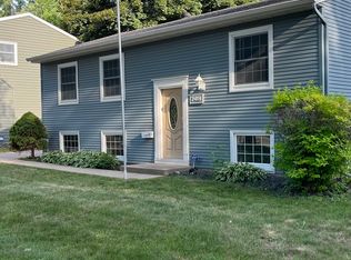 2418 19th St NW, Rochester, MN 55901