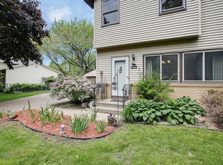 2277 Lakeaires Blvd, White Bear Lake, MN 55110