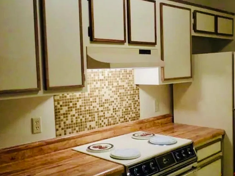1820 Seay Ct — Photo 5