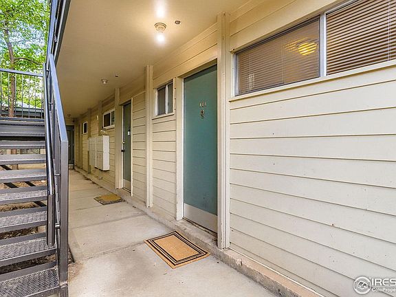 3rd image of 1842 Canyon Blvd #111