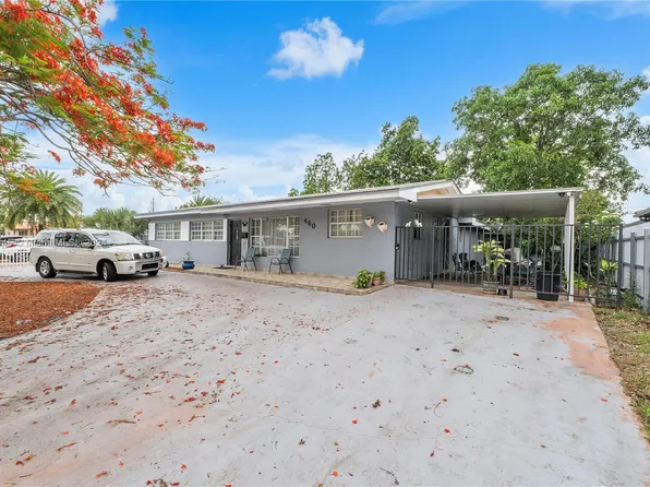 460 W 65th St, Hialeah, FL 33012
