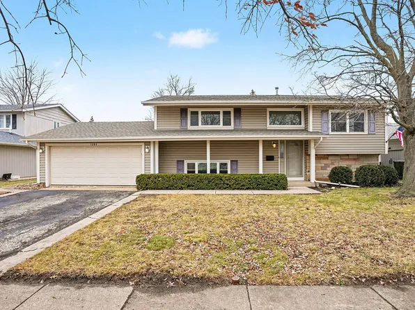 1205 Dover Ln, Elk Grove Village, IL 60007