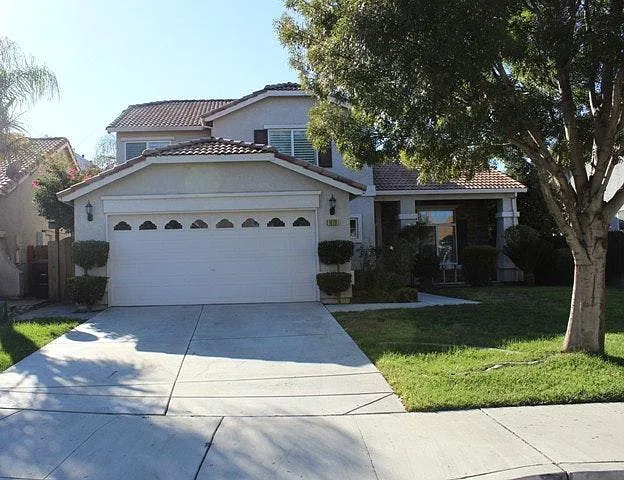 1079 Roy Frerichs Ln photo 1