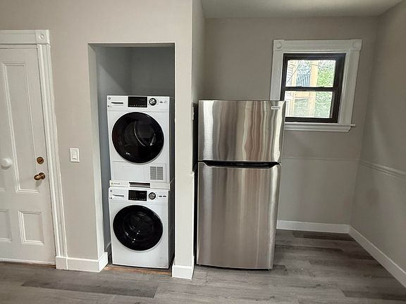 3rd image of 32 Walnut St #2