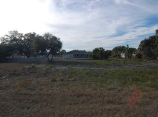 1041 Sheehan Blvd, Port Charlotte, FL 33952