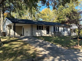 1669 Westwood Dr, Cape Girardeau, MO 63701