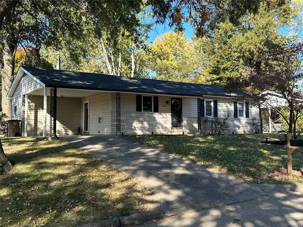 1669 Westwood Dr, Cape Girardeau, MO 63701