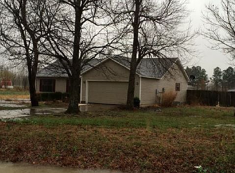 2nd image of 136 County Road 305