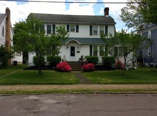739 Maple Ave, New Martinsville, WV 26155