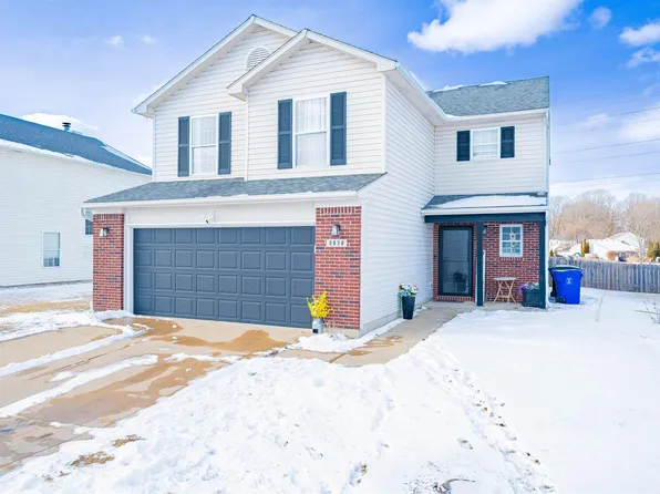 2838 Beachwalk Ln, Kokomo, IN 46902