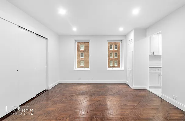 Sold by Keller Williams NYC | media 8