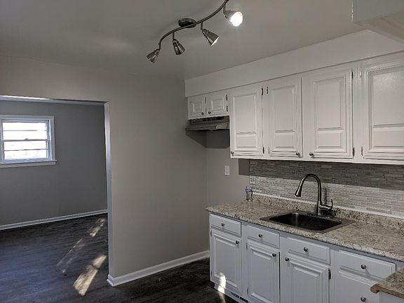 2nd image of 133 163rd St