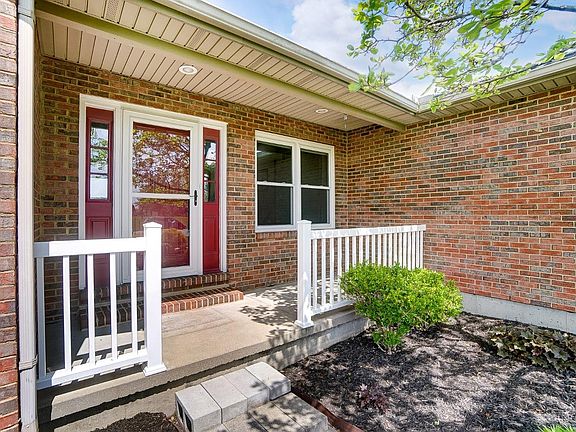 5th image of 4734 Aspen Dr