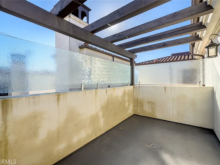342 Myrtle St #302 — Photo 14