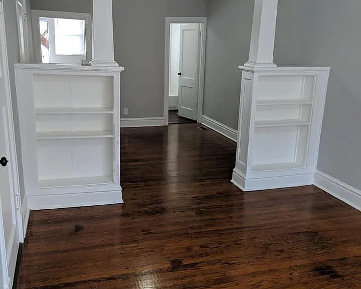 3706 Hereford St — Photo 2