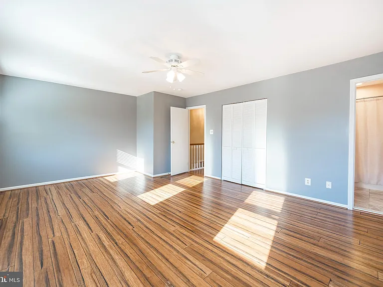 3930 Gatehouse Ln — Photo 12