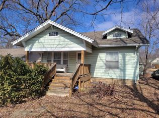 203 E 19th St, Pittsburg, KS 66762