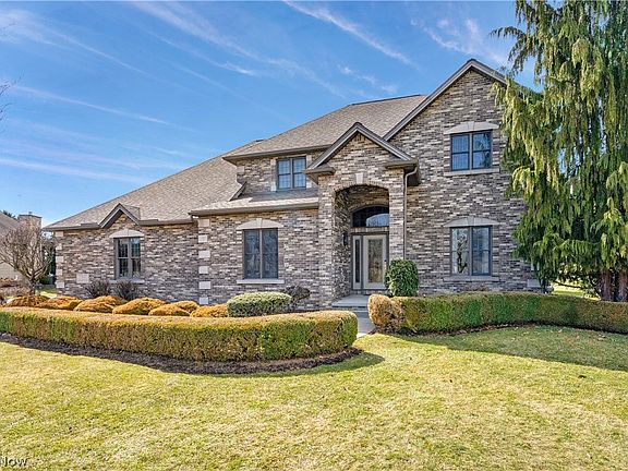 4th image of 7878 Tuscany Dr