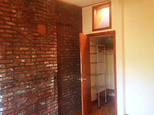 Rented by Realty Collective | media 31