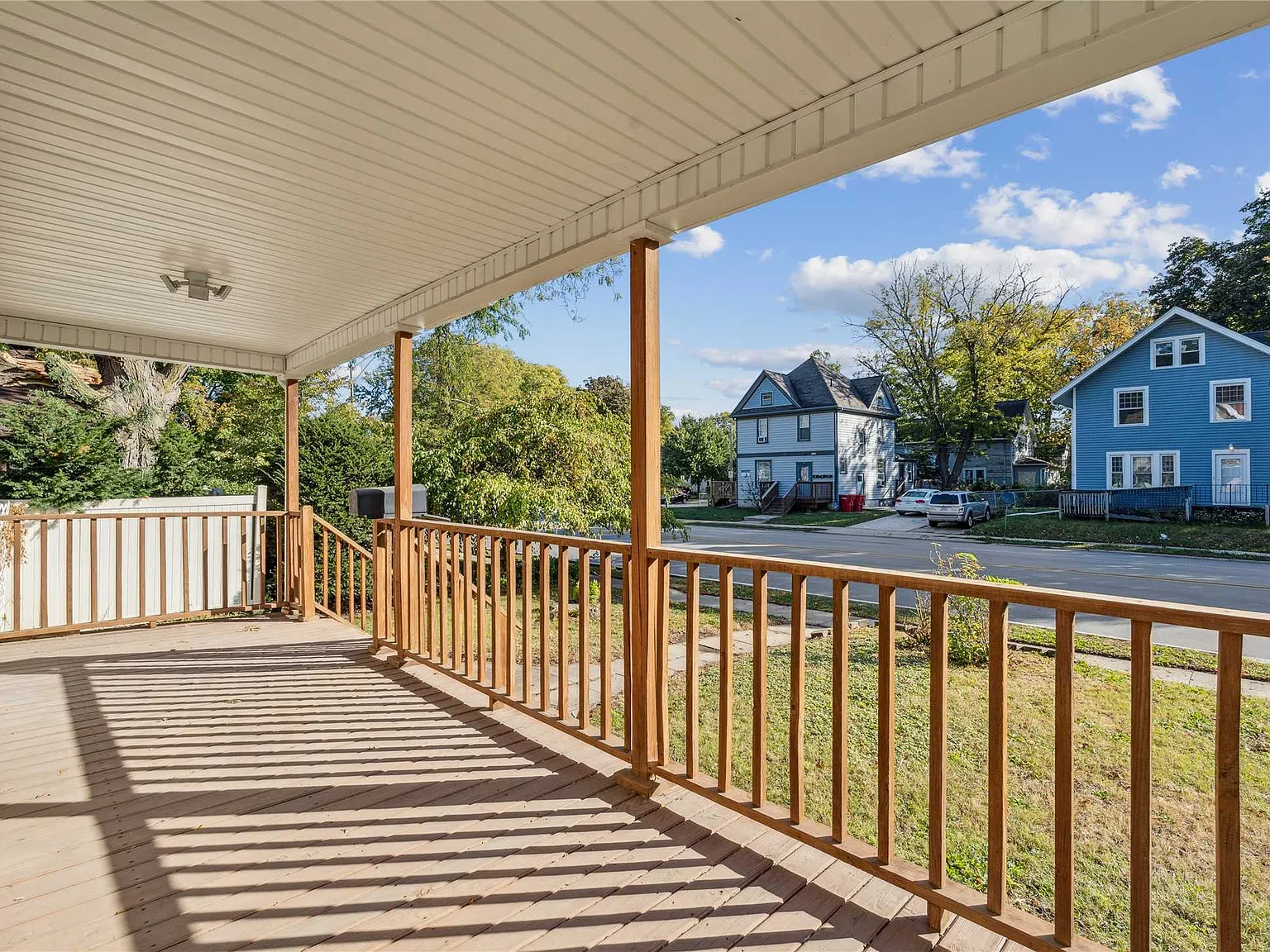3 bed, 2.5 bath, 1783 sqft, $1,795 — Photo 3