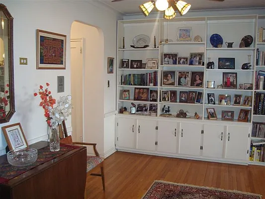 Sold by Benjamin Realty Since 1980 | media 44