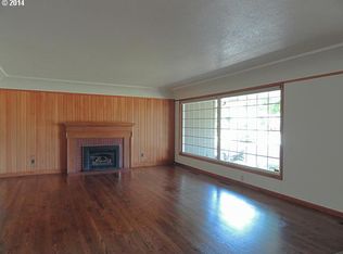 23939 SW Rosedale Rd, Beaverton, OR 97078