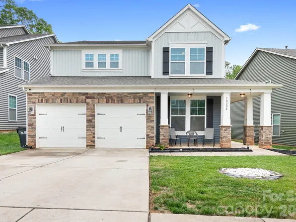 10008 Michael Crossing Dr, Charlotte, NC 28213