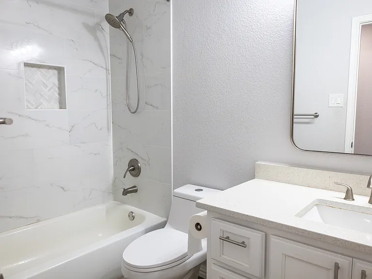 4808 Carrotwood Dr — Photo 16
