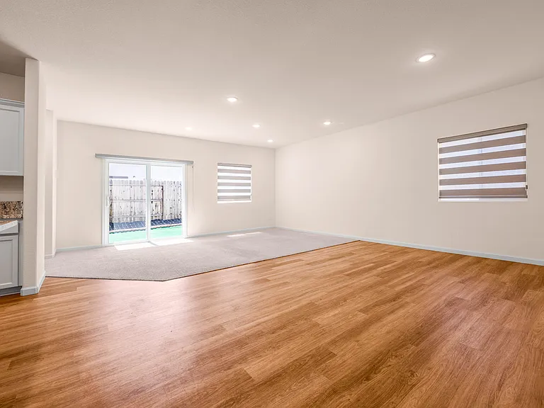 535 Melford Dr — Photo 10