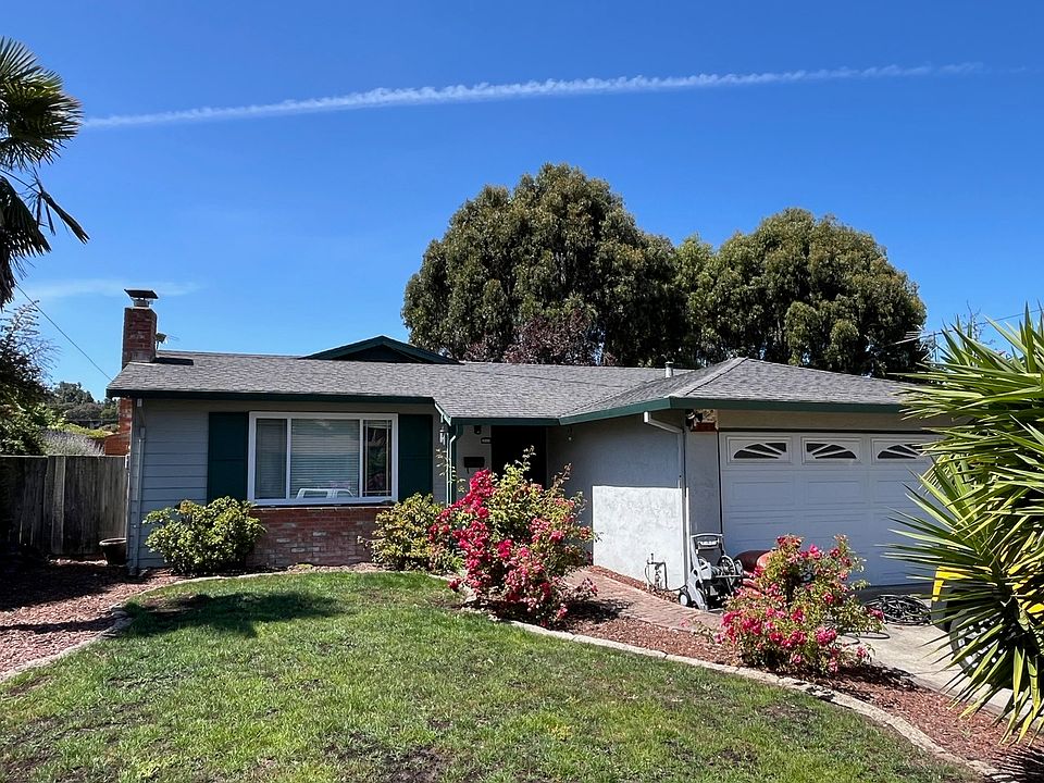 1st image of 2611 Shamrock Dr