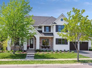 5195 Upland Ct N, Plymouth, MN 55446