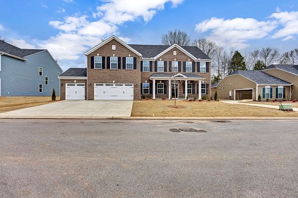 16 Village Vista Dr. 