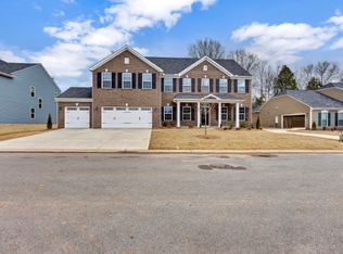 16 Village Vista Dr, Fountain Inn, SC 29644