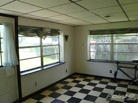 4th image of 436 Broward Ave