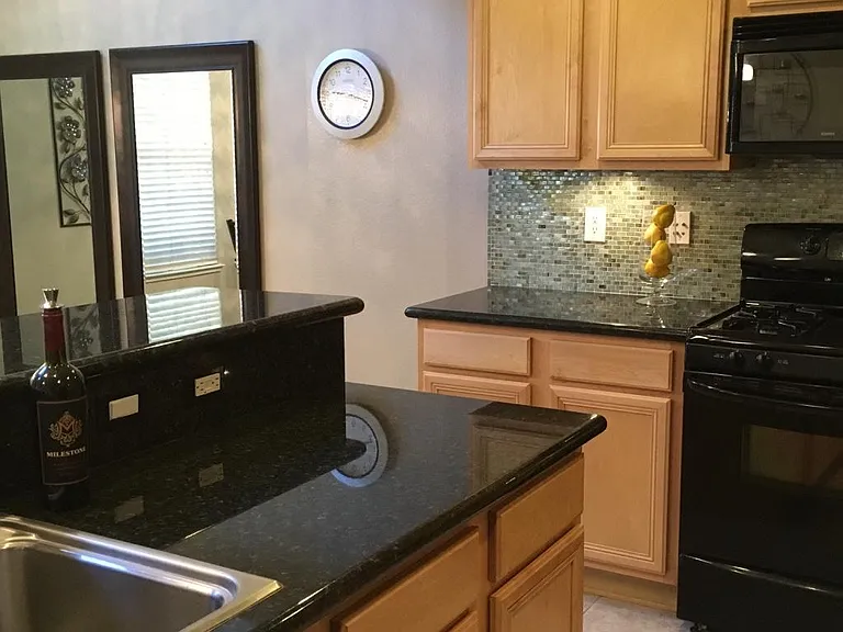 7652 Stone Bluff Way — Photo 8