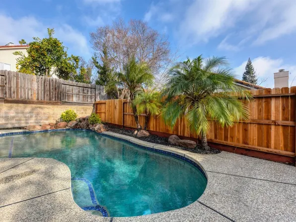 205 Pelham Ct, Roseville, CA 95747