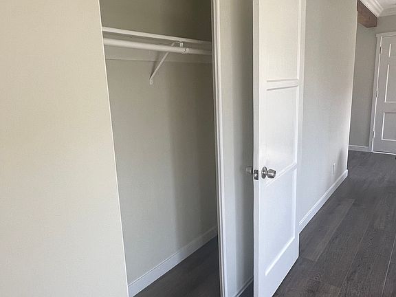 5th image of 6002 1/2 E Washington Blvd